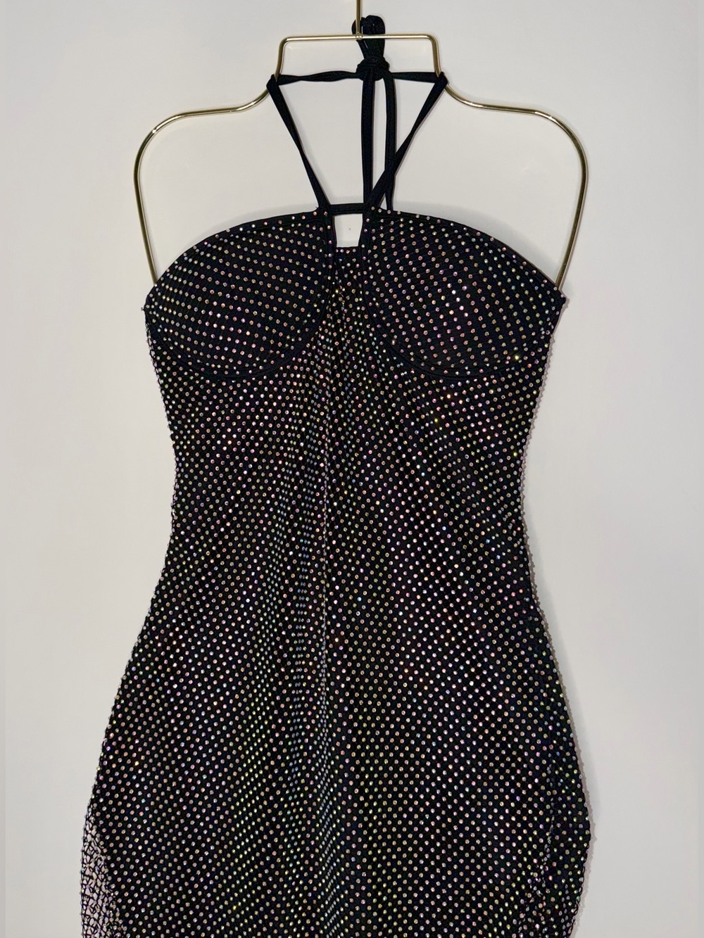 Heiress Beverly H - BLACK
CRYSTAL EMBELLISHED
HALTER MINI DRESS - New with tag L - Picture 5 of 12